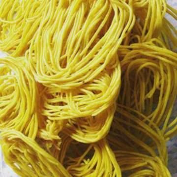 Kerupuk Mie Mentah